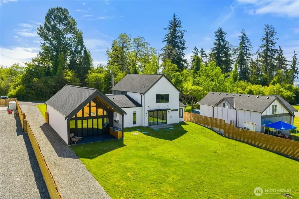 37235 55th Avenue S Auburn WA 98001
