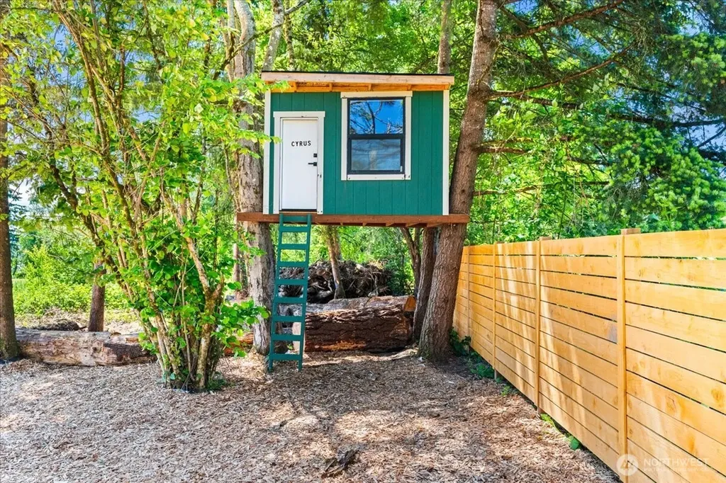 37235 55th Avenue S Auburn WA 98001