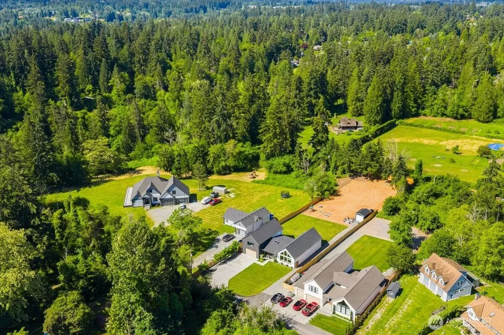 37235 55th Avenue S Auburn WA 98001