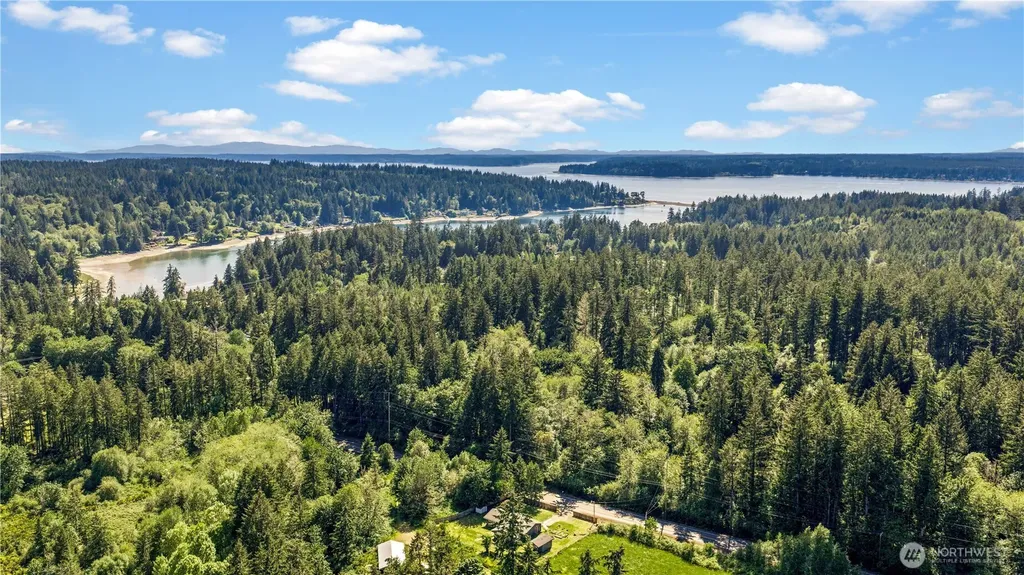 9713 Wright Bliss Rd NW Gig Harbor WA 98329