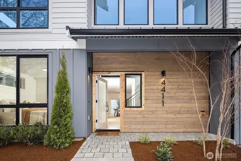 4411 1st Avenue NE Seattle WA 98105