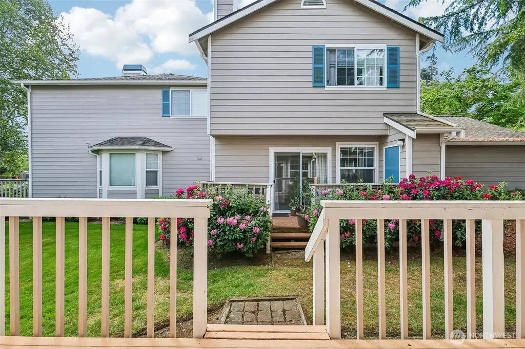 7226 NE 171st Lane Kenmore WA 98028