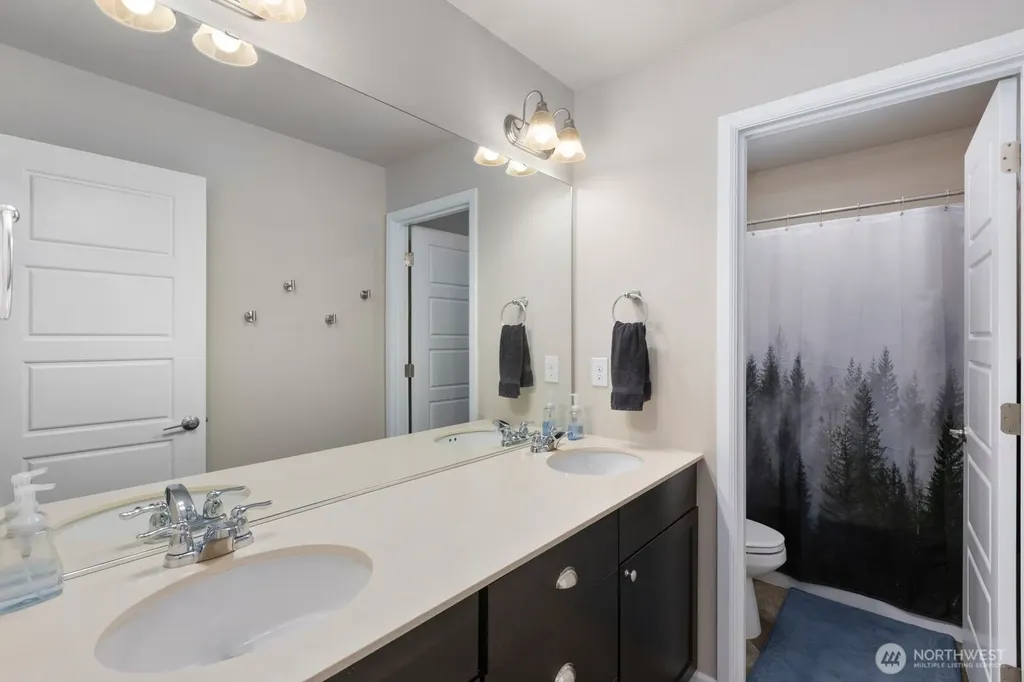 2759 Christianson Avenue Enumclaw WA 98022