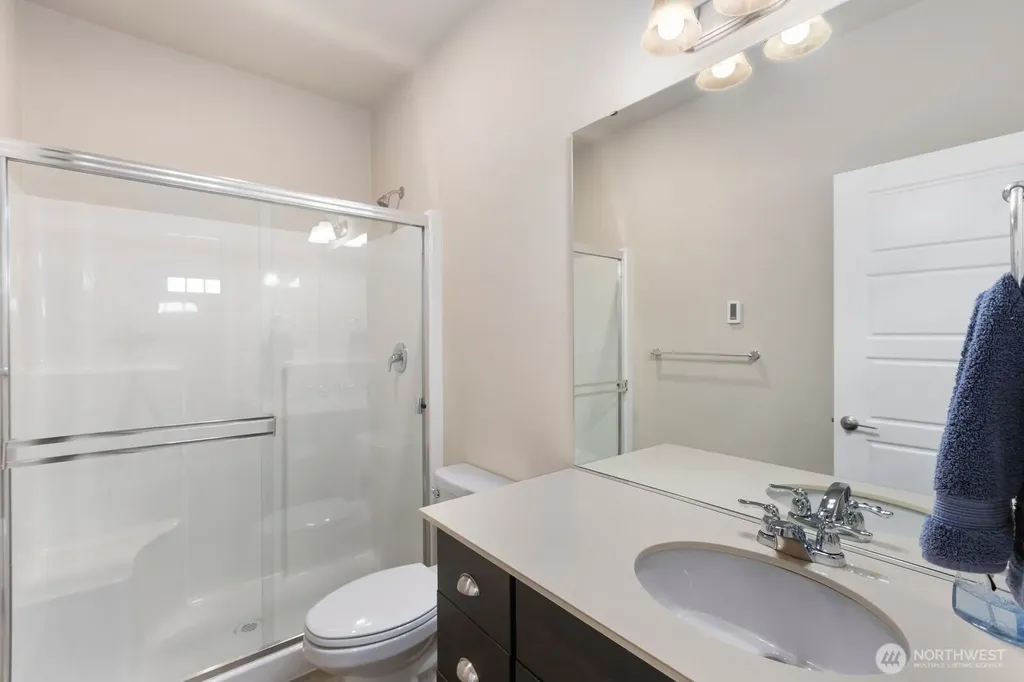 2759 Christianson Avenue Enumclaw WA 98022