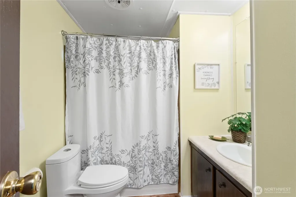 1254 4th Street Blaine WA 98230