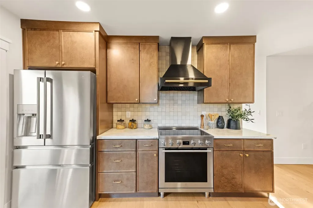 1013 NW 80th Street Seattle WA 98117