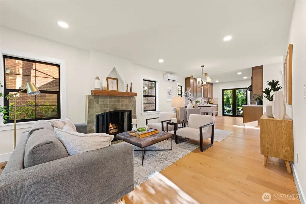 1013 NW 80th Street Seattle WA 98117