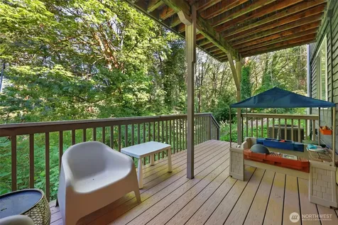 5126 S Garden Loop Road Seattle WA 98118