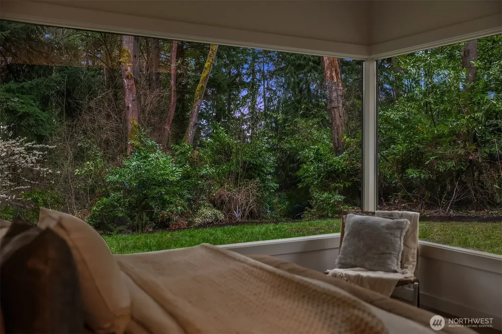 14841 SE 54th Street Bellevue WA 98006