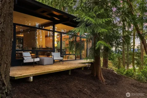 14841 SE 54th Street Bellevue WA 98006