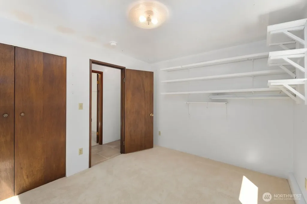 704 N Machias Road Lake Stevens WA 98258