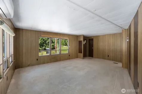 704 N Machias Road Lake Stevens WA 98258