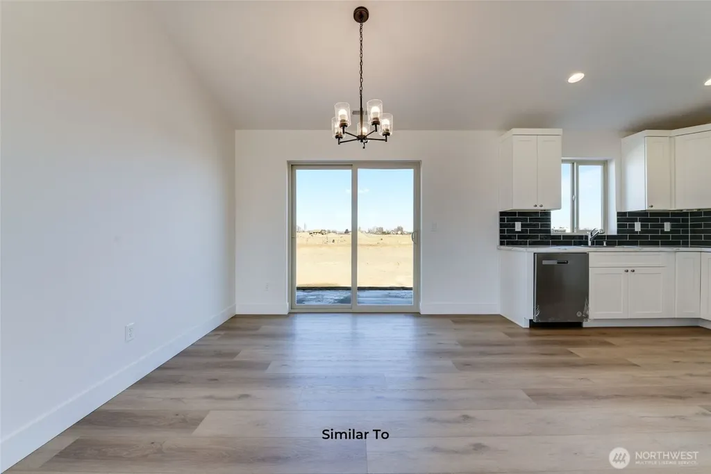 330 N Sandy Loop Moses Lake WA 98837