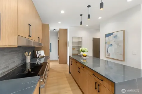 3305 S Hanford Street Seattle WA 98144