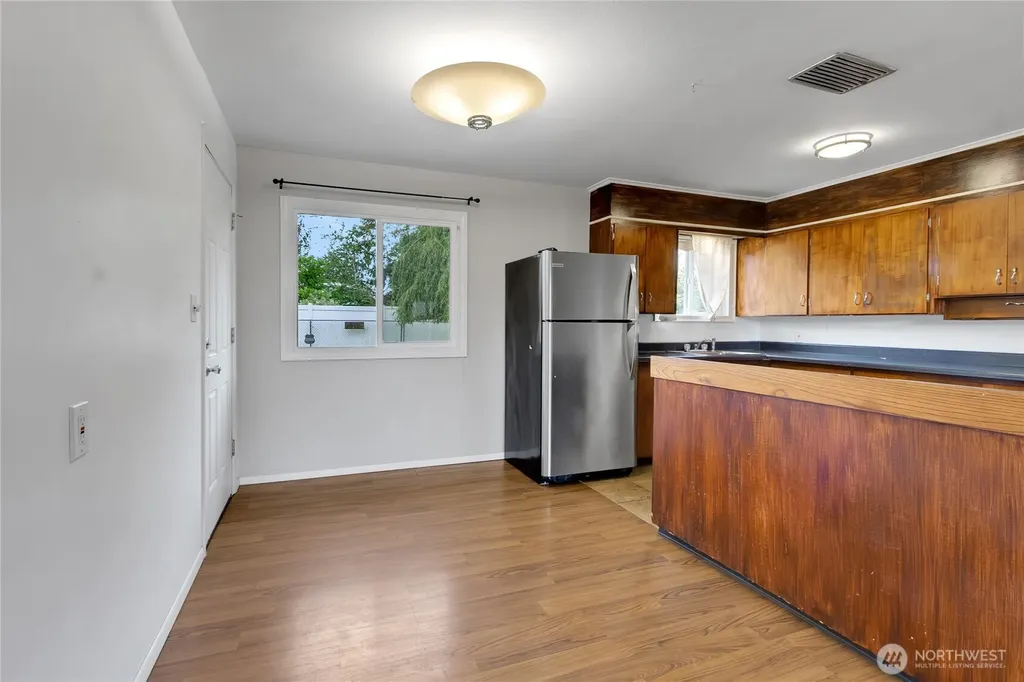 1812 S Sprague Avenue Tacoma WA 98405