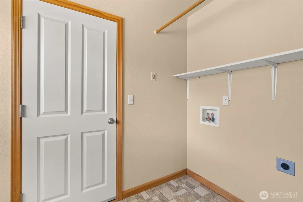 2905 Campus Prairie Loop NE Lacey WA 98516