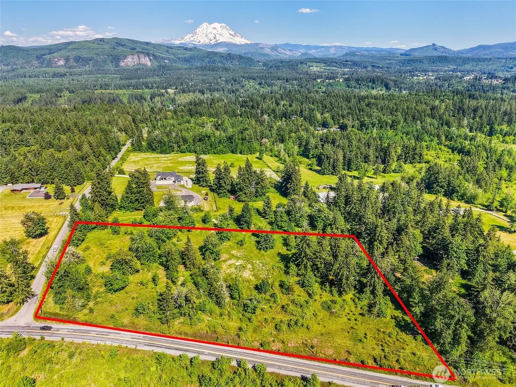 10252 400th Street E Eatonville WA 98328