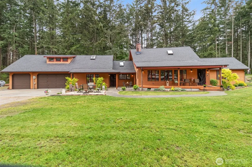 6205 255th Street Ct E Graham WA 98338