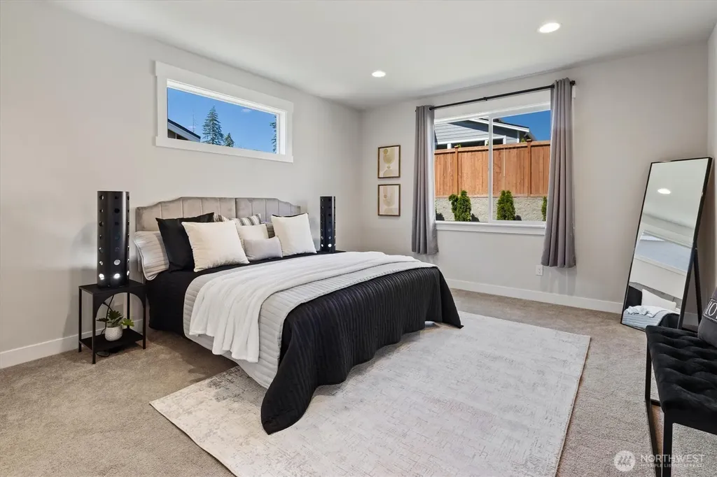 6392 Great Glen Road SW Port Orchard WA 98367