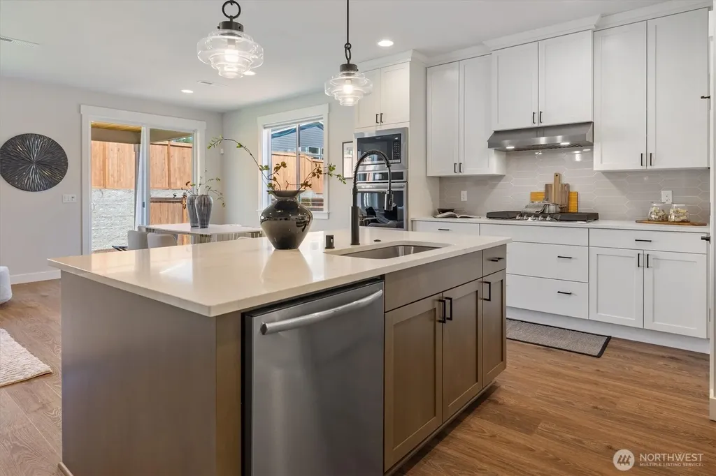 6392 Great Glen Road SW Port Orchard WA 98367