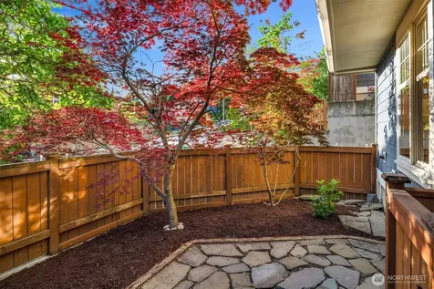 3670 Dayton Avenue N Seattle WA 98103