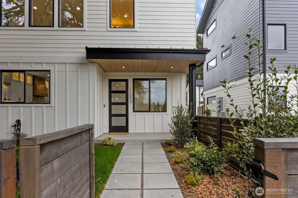 11054 2nd Avenue NW Seattle WA 98177