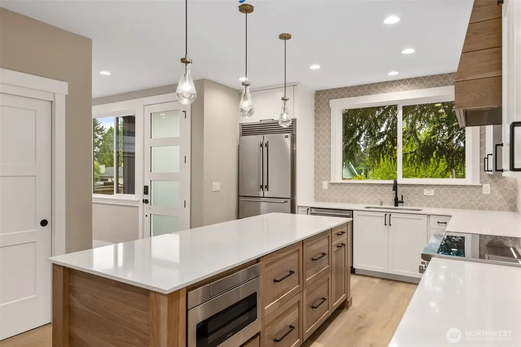 11054 2nd Avenue NW Seattle WA 98177