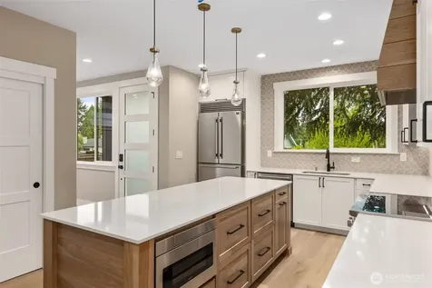 11054 2nd Avenue NW Seattle WA 98177