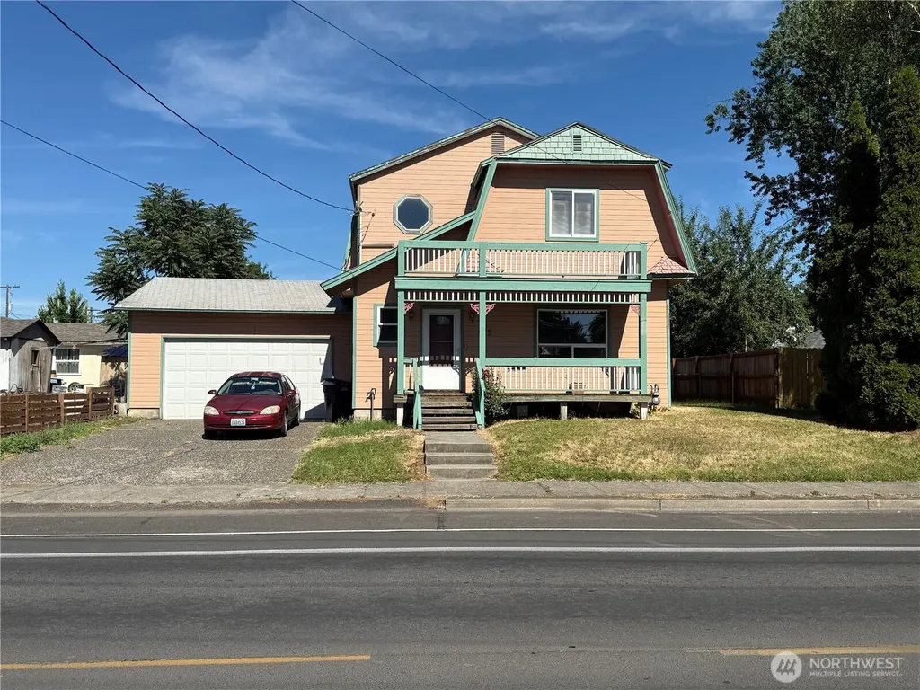305 S Roosevelt Street Walla Walla WA 99362