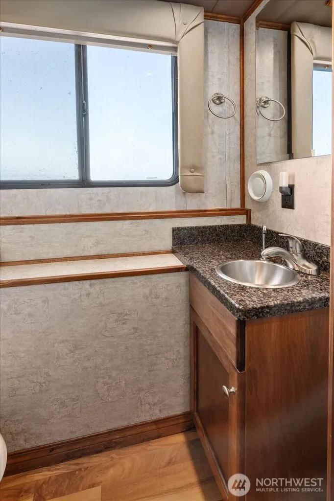 11 E Allison Street Seattle WA 98102