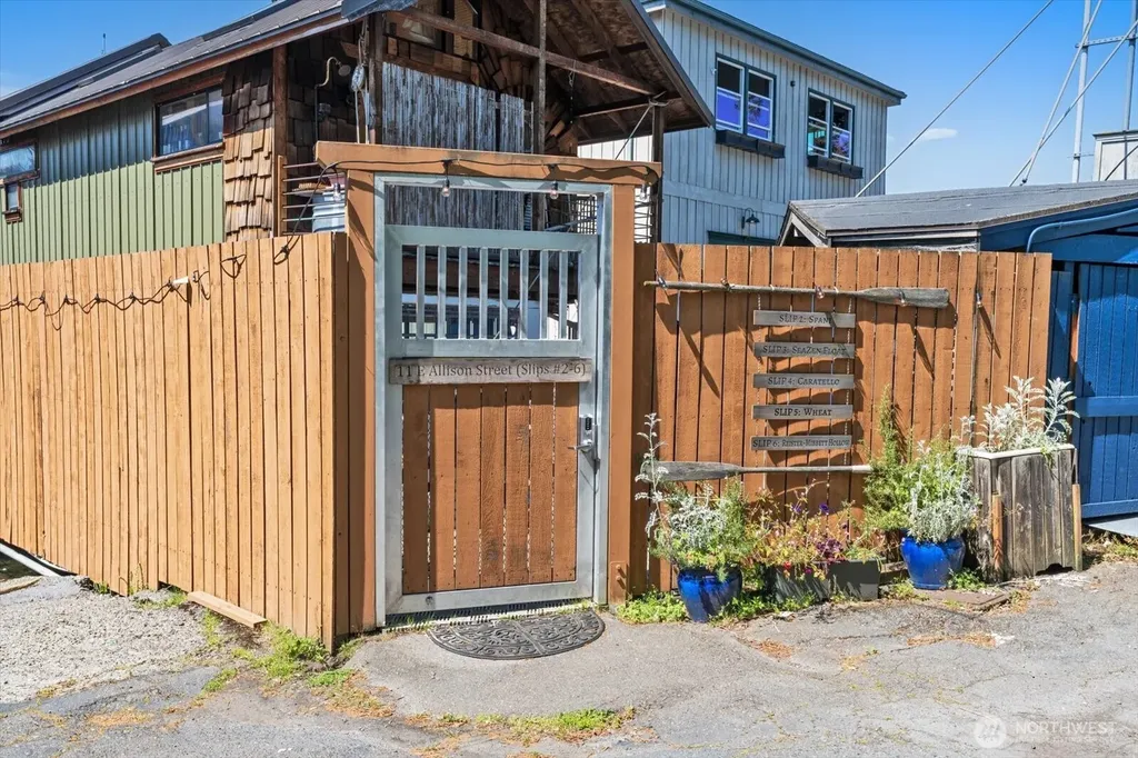 11 E Allison Street Seattle WA 98102
