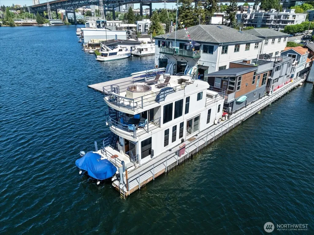 11 E Allison Street Seattle WA 98102