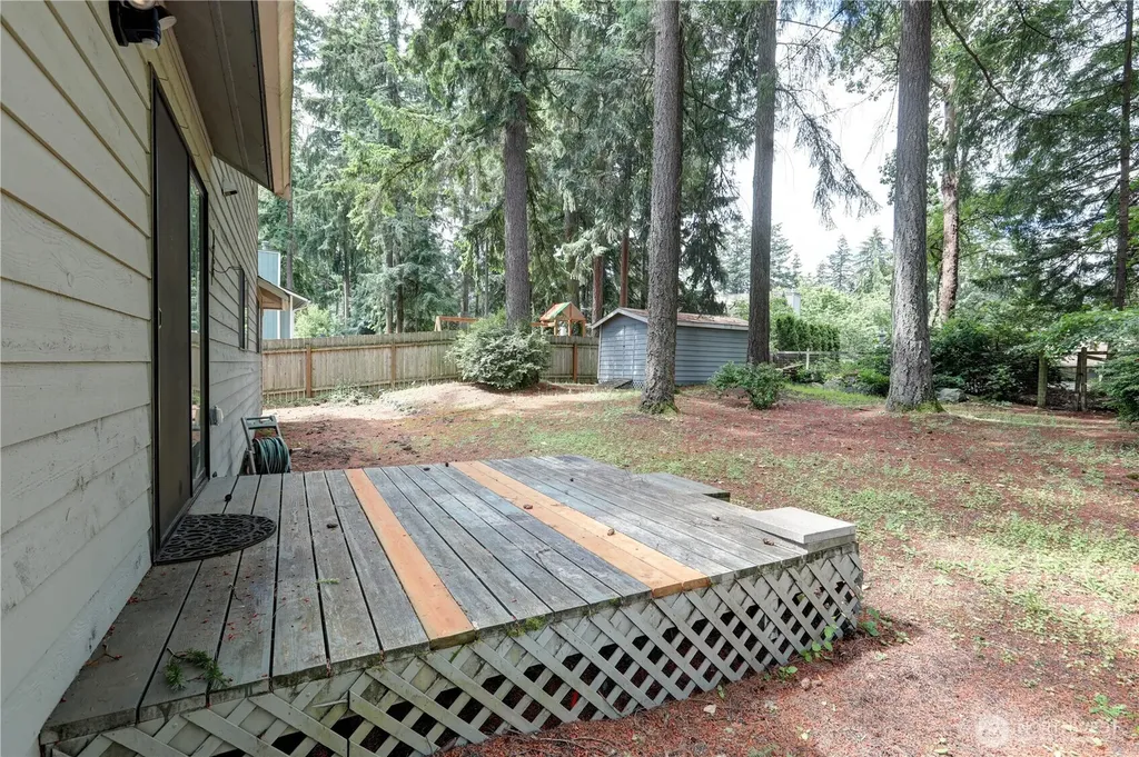 1449 Island Lake Road NW Silverdale WA 98383