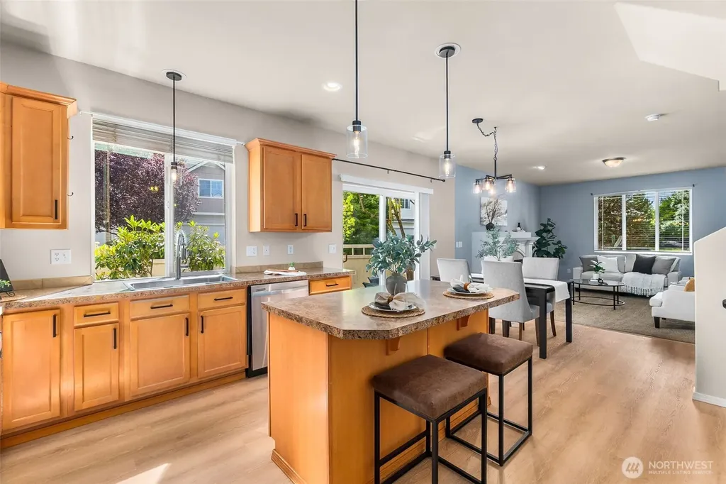 8716 Oslo Lane NE Lacey WA 98516