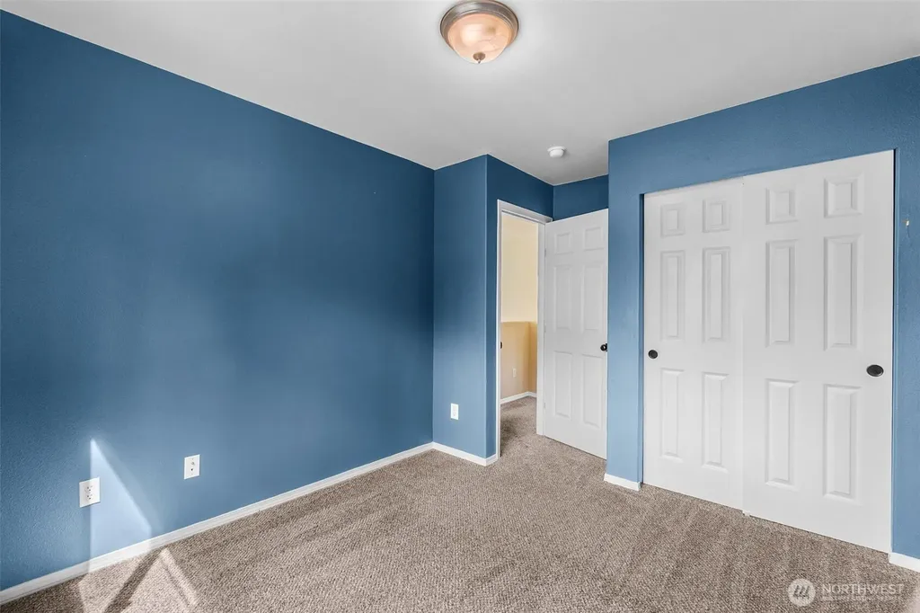8716 Oslo Lane NE Lacey WA 98516