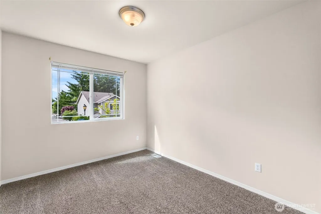 8716 Oslo Lane NE Lacey WA 98516