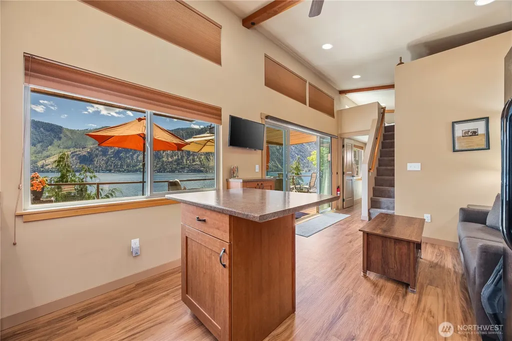 441 Bayshore Lane Manson WA 98831