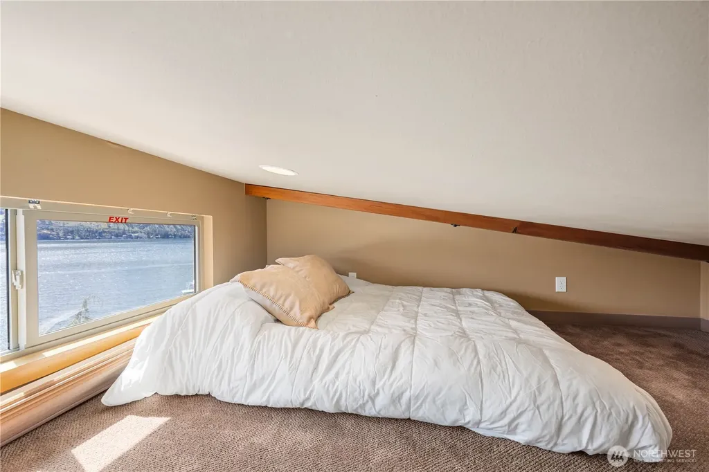 441 Bayshore Lane Manson WA 98831
