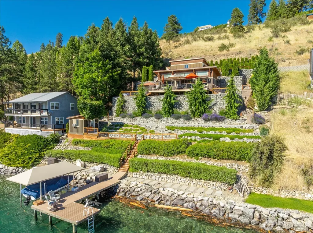 441 Bayshore Lane Manson WA 98831