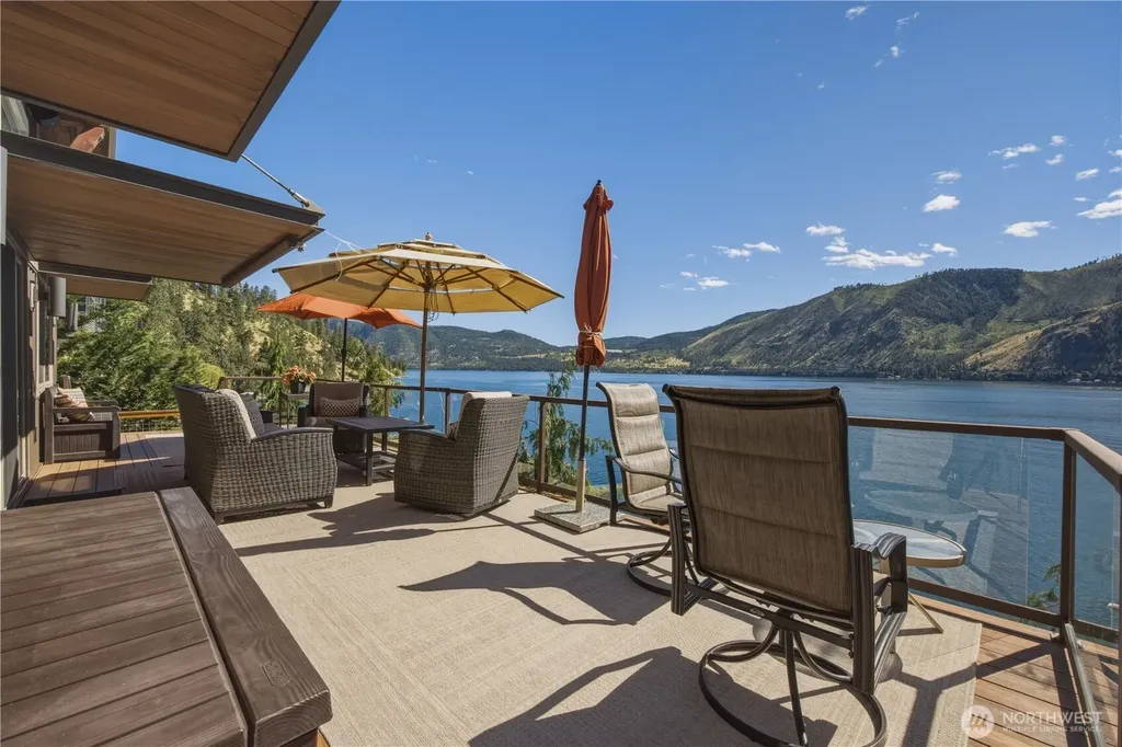 441 Bayshore Lane Manson WA 98831