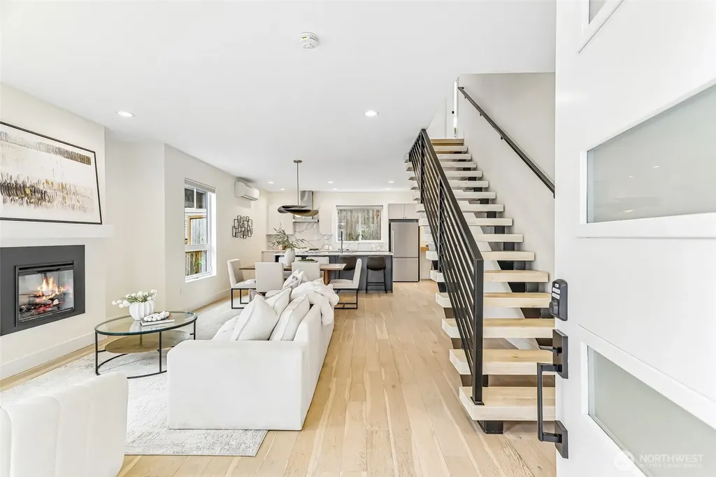 4128 3rd Avenue NW Seattle WA 98107