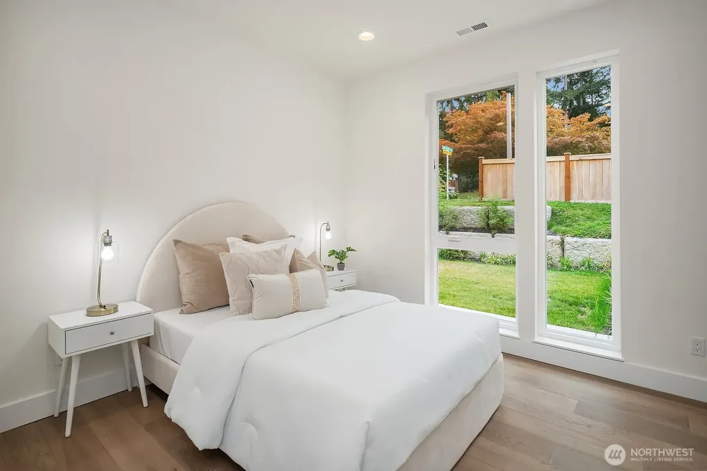 3978 162nd Place SE Bellevue WA 98006