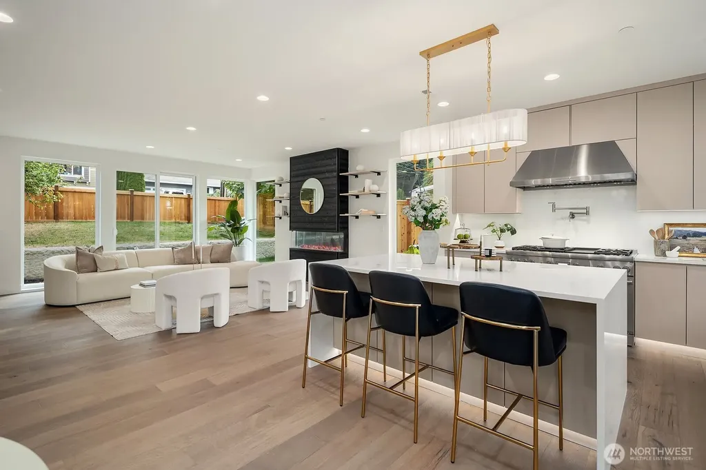 3978 162nd Place SE Bellevue WA 98006