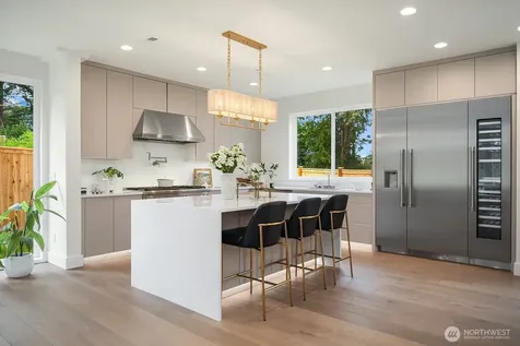 3978 162nd Place SE Bellevue WA 98006