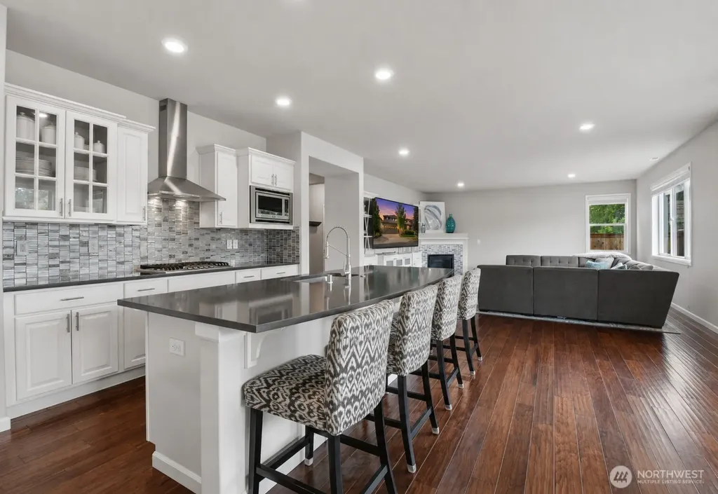 3922 187th Place SE Bothell WA 98012
