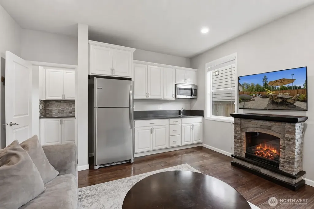 3922 187th Place SE Bothell WA 98012