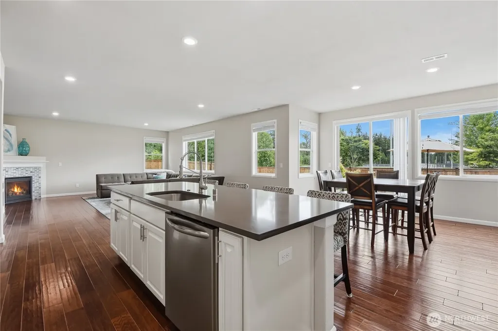 3922 187th Place SE Bothell WA 98012