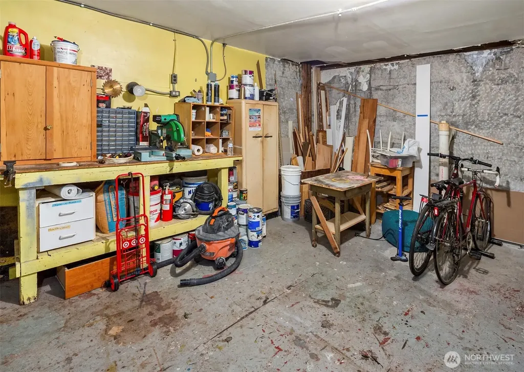 408 Bellevue Avenue E Seattle WA 98102
