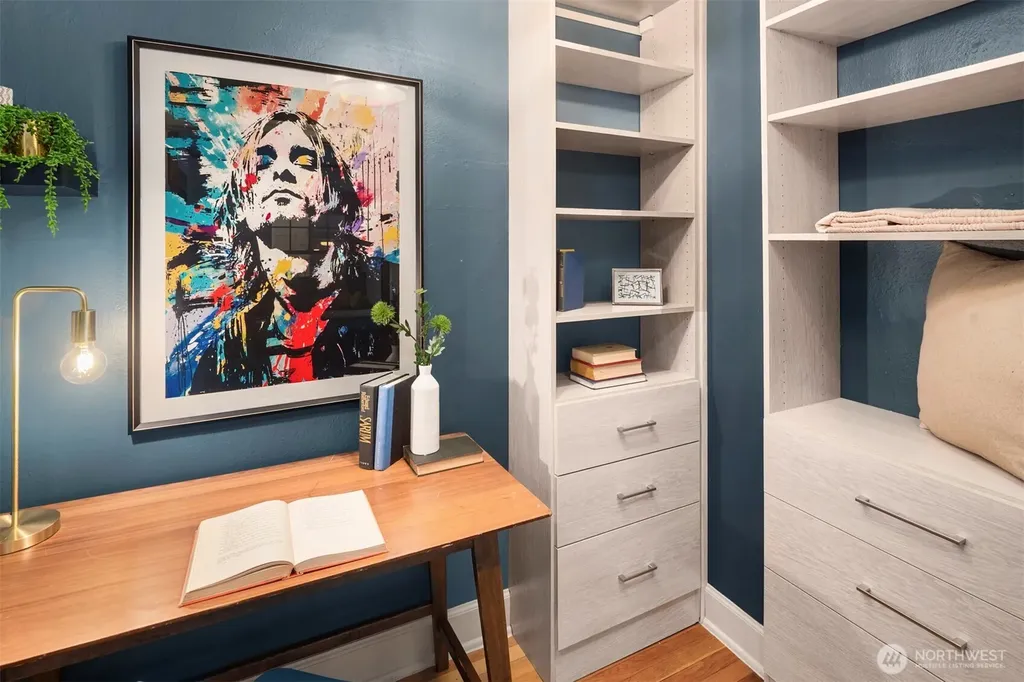 408 Bellevue Avenue E Seattle WA 98102
