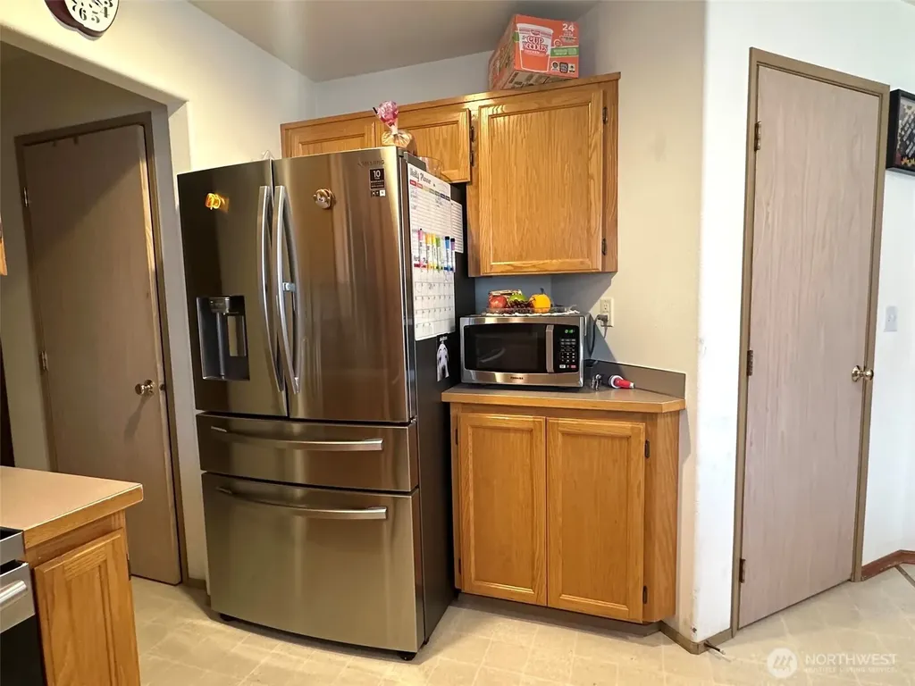 18416 80th Avenue Ct E Puyallup WA 98375